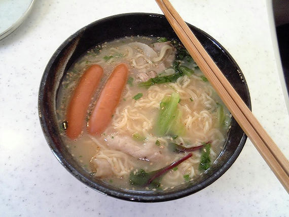 チャルメラ豚骨ラーメン2