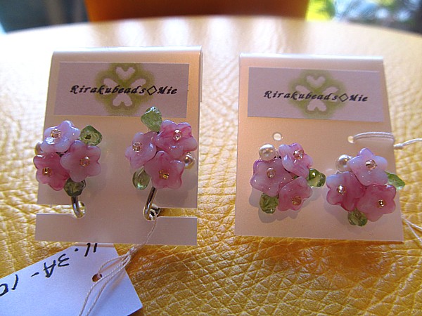 春のイヤリング/ピアス