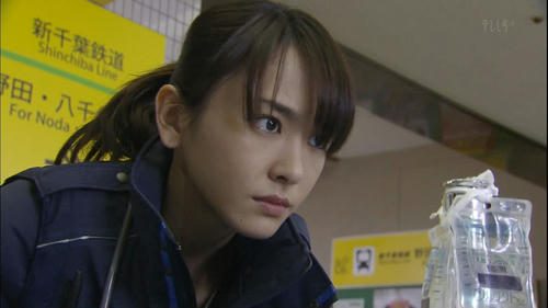 1001_yuiarg01.jpg