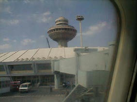 イェレバン空港