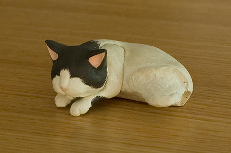 猫_左前方_070603