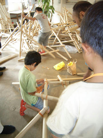 kidsws03.jpg
