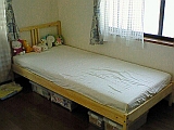 20101003bed8