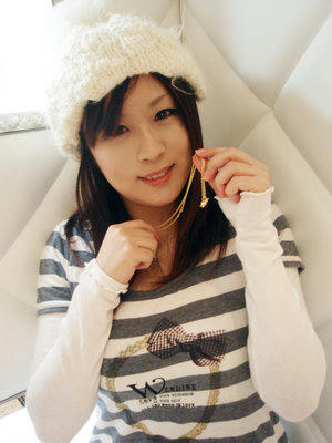 1255686672-thumb.jpg