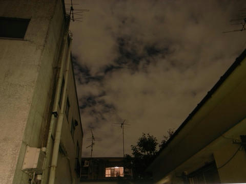 夜の雲