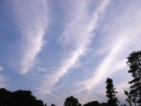空に波寄せて