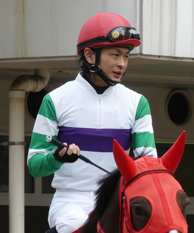 二本柳騎手