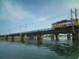 b8.jpg