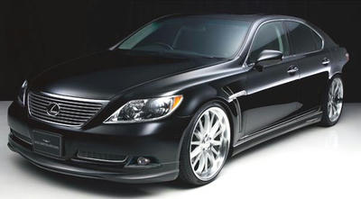 WALD レクサスLS V1フロント