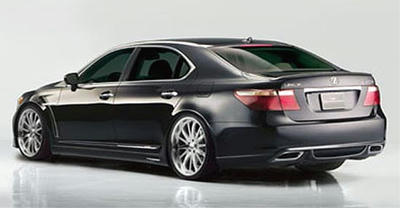 WALD レクサスLS V1リア