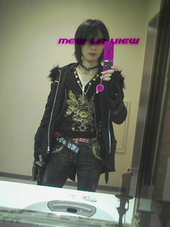 SixhyMew_2012-0108