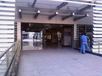 五蓮路駅