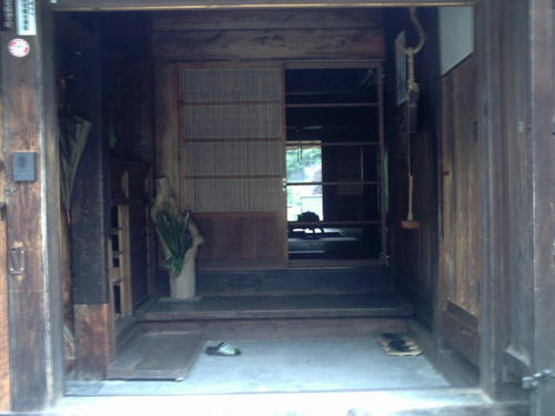 園崎家玄関