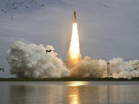 567790main_launchhq-m_1600-1200.jpg