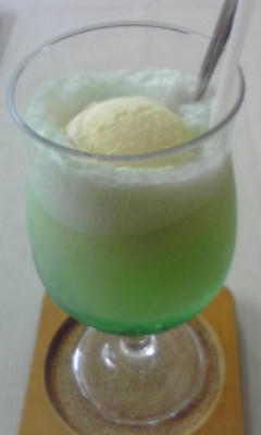 creamsoda.jpg