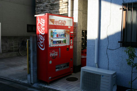 西三本木通アパート前jpg
