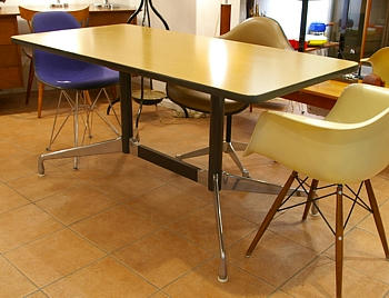 Eames Segmented Base Table