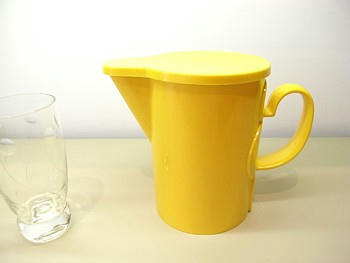 DANSK Plastic Pitcher Groumet
