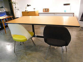 Herman Miller Eames Segmented Base Table
