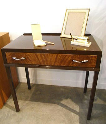 Simmons Norman Bel Geddes Vanity Desk 