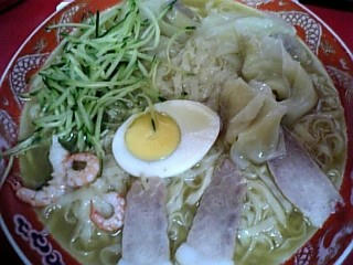 呉龍