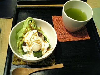 抹茶ゼリーアイスつき