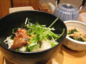 エーデルシュタインのオリジナルカップかと思われ