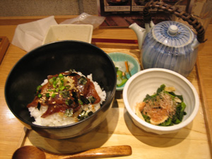 エーデルシュタインのオリジナルカップかと思われ