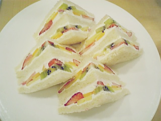 フルーツサンド