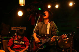 03.jpg