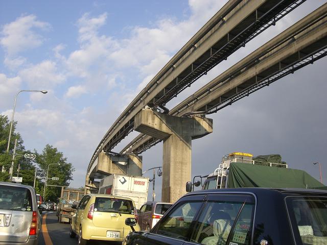 中環の上モノレールの線路