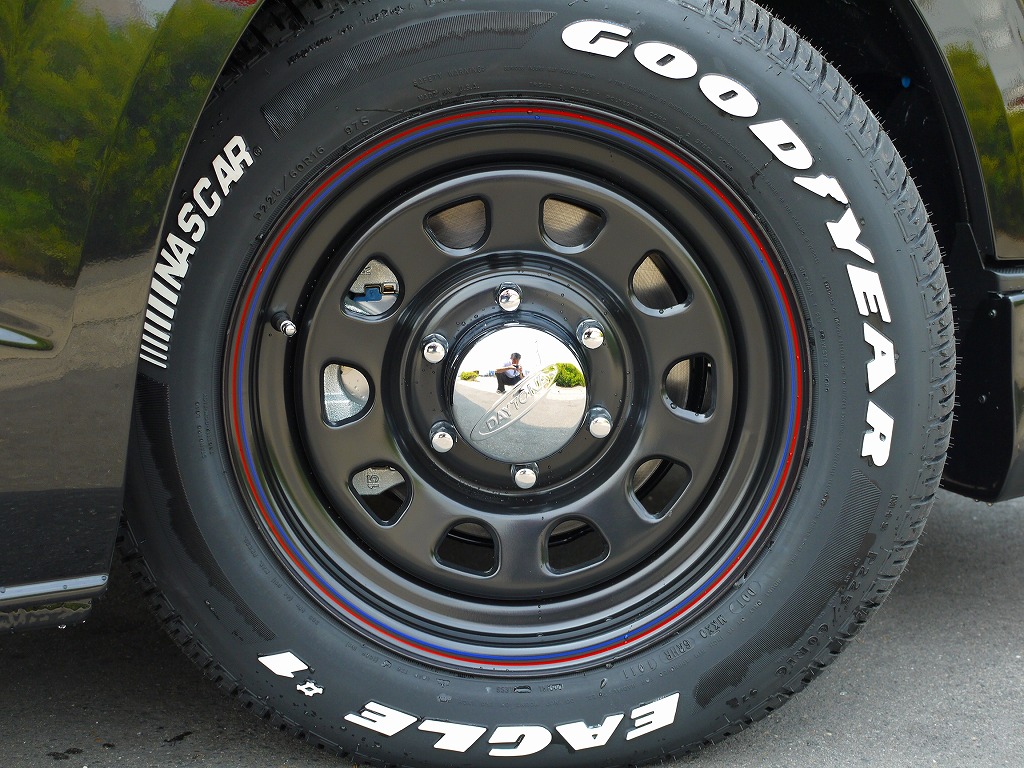 タイプオールシーズンハイエース ゼロブレイク 6.5J +35 215/65R16 ホイールタイヤ