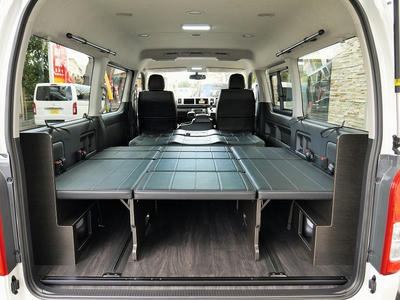 内装カスタム　ＦＤ－ＢＯＸ４Ｔ　跳ね上げ式ベッドキット