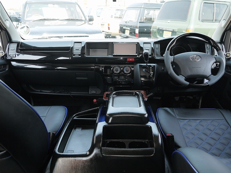 ハイエースワイド　内装カスタム