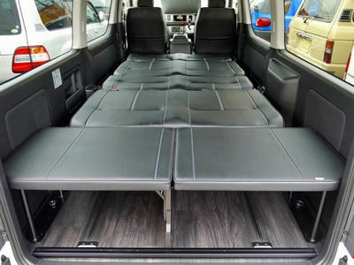 新車 ハイエースバン スーパーGL(TRH200V) 内装 新車 ハイエースバン スーパーGL(TRH200V) 内装