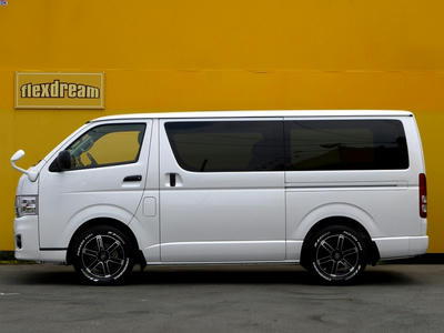 ハイエース中古車　ディーゼル　２ＷＤ