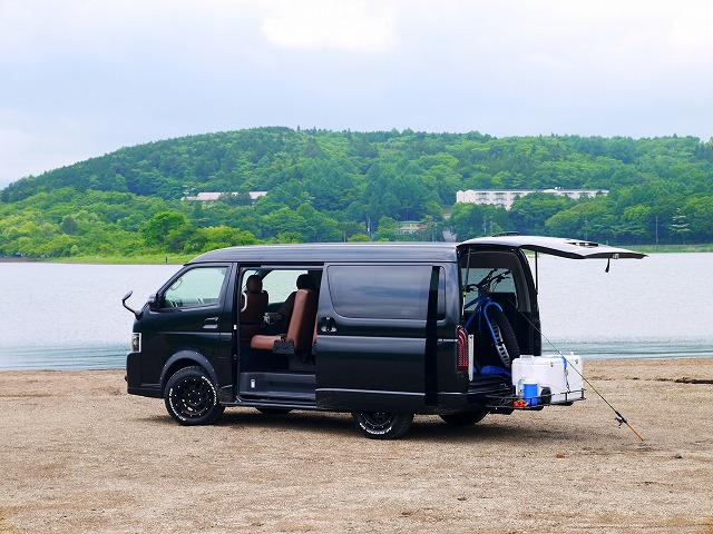 ハイエースワゴン　車中泊　ＢＢＱ