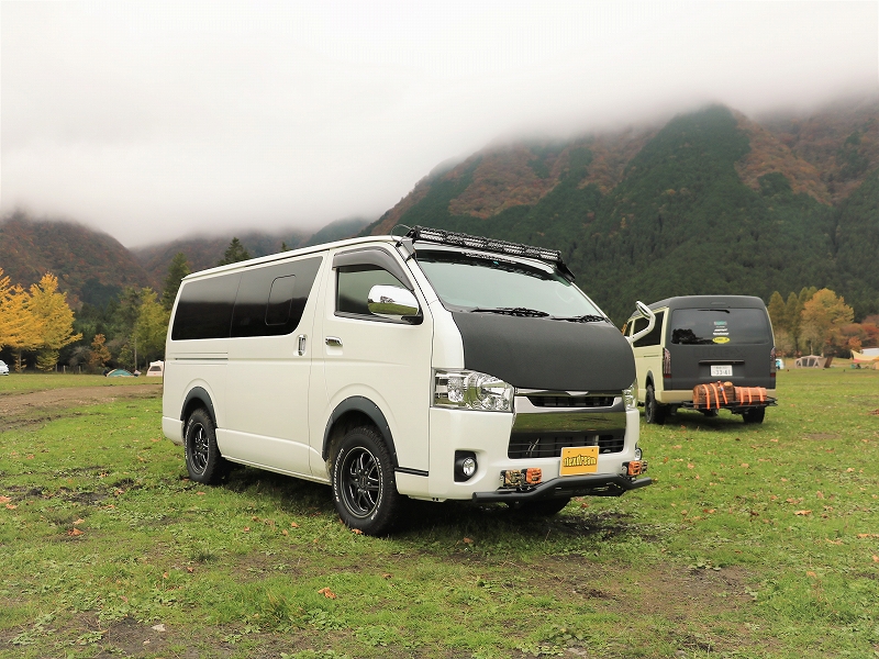 ４型ハイエースバン　カスタムデモカー