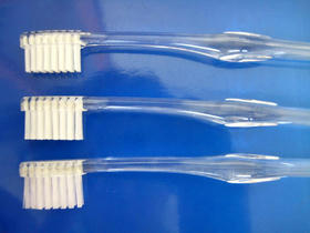 3種類の歯ブラシ