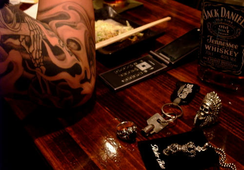 BIKER'S BAR LONGHORN （バイカーズバー ロングホーン）