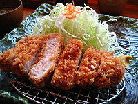 200px-Tonkatsu_by_ayustety_in_Tokyo.jpg