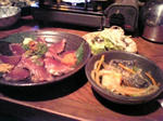 サラダは取り皿で確保★