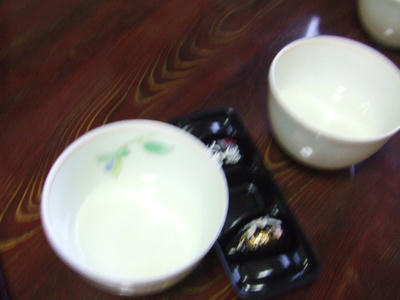 湯呑に日本酒