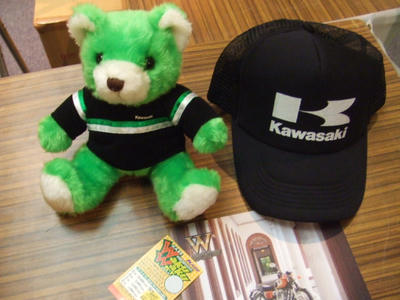 熊のぬいぐるみは売店で売ってたよ