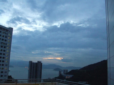 香港大学隣の病院前からの眺め