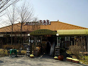 019lunchent.jpg
