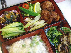 005dinner.jpg