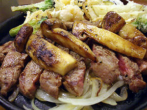013dinnerup.jpg