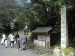 倭文神社 参道