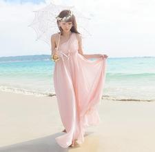 愛情只是個浪漫甜蜜的詞語